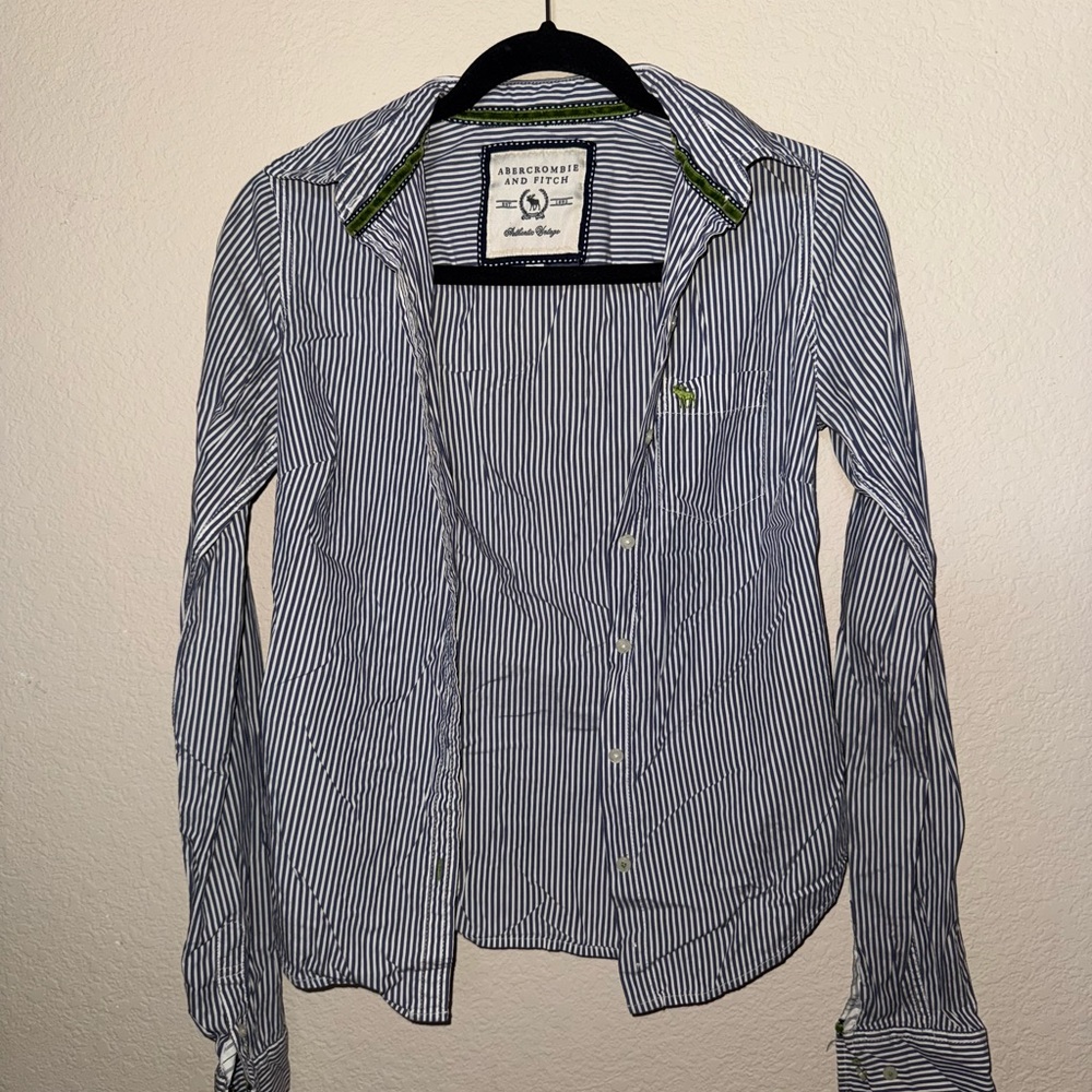 Vintage Abercrombie & Fitch Blue Striped Women’s Shirt